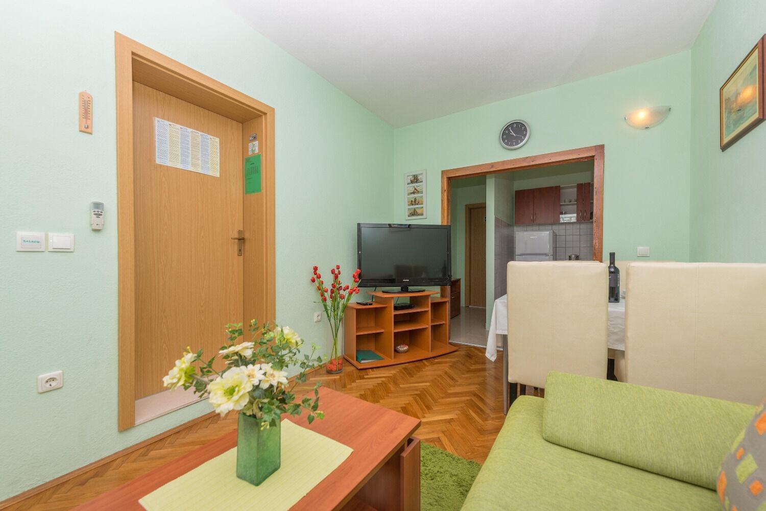 Apps And Room Goran In The Center Makarska Bagian luar foto
