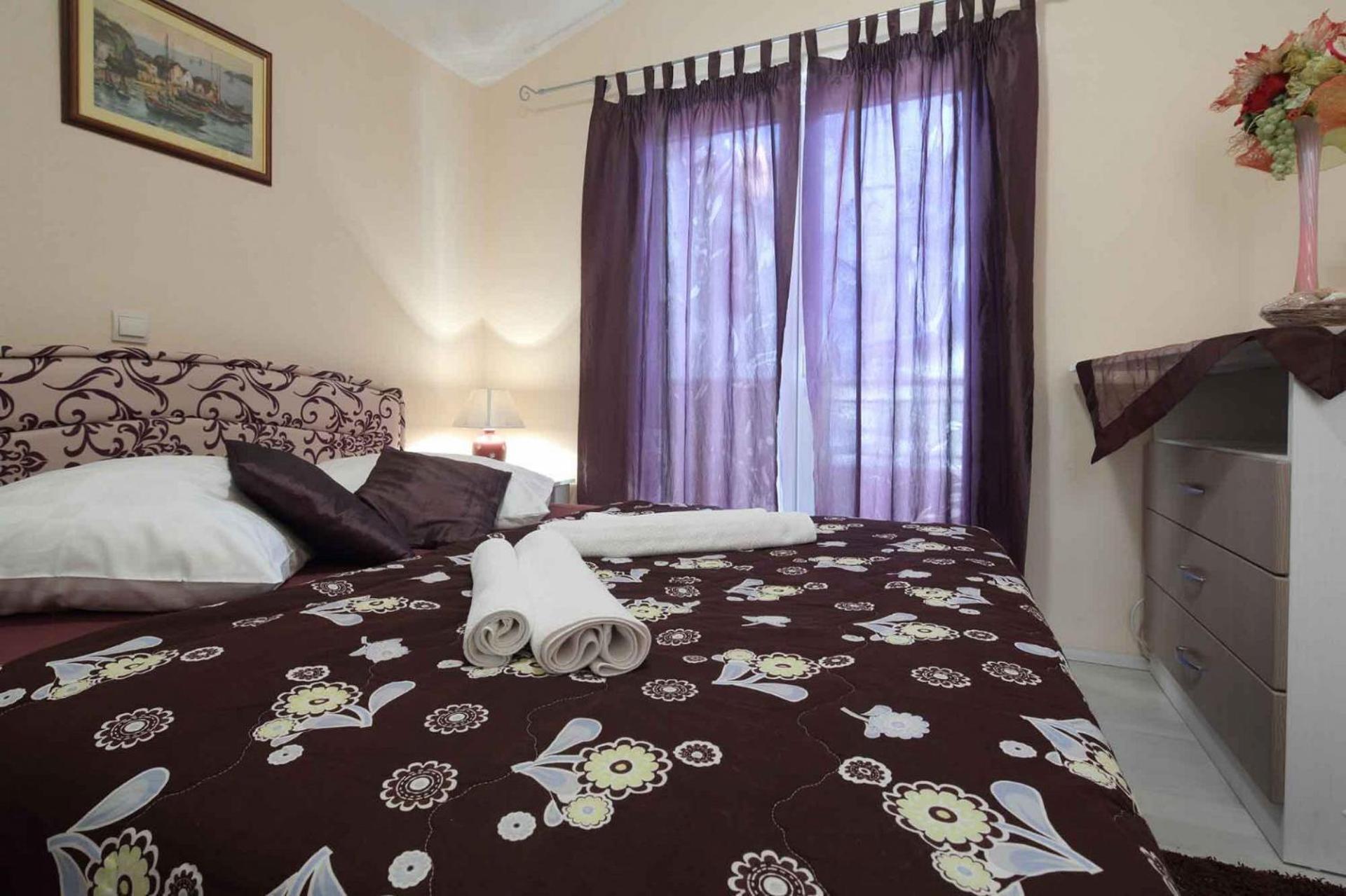 Apps And Room Goran In The Center Makarska Bagian luar foto